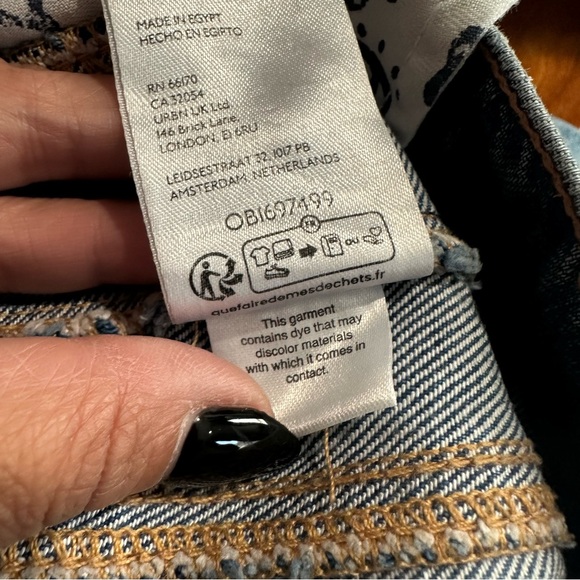 We The Free Good Luck Mid-Rise Barrel Jeans Ultra Light Beam Size 30 Short - Picture 7 of 16